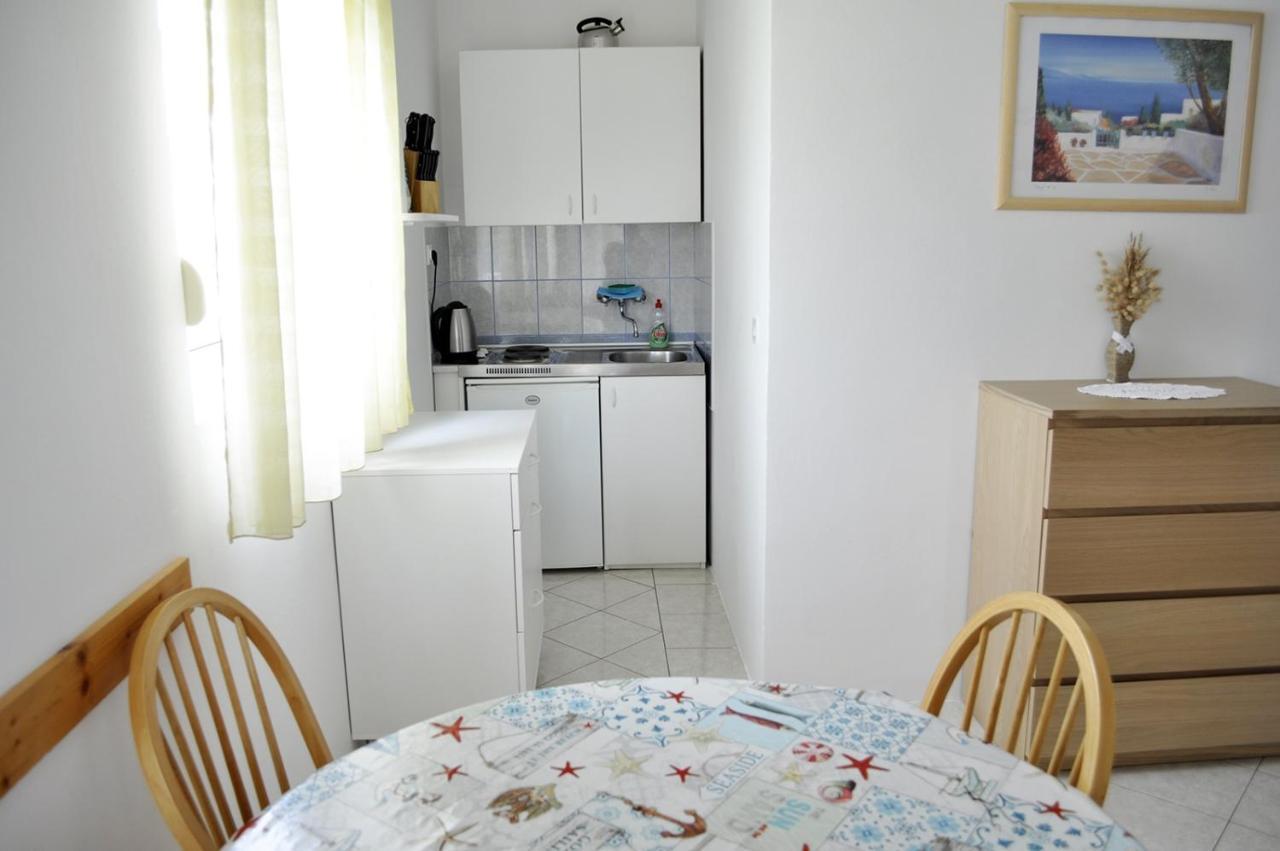 Apartment Vir 13686B 외부 사진
